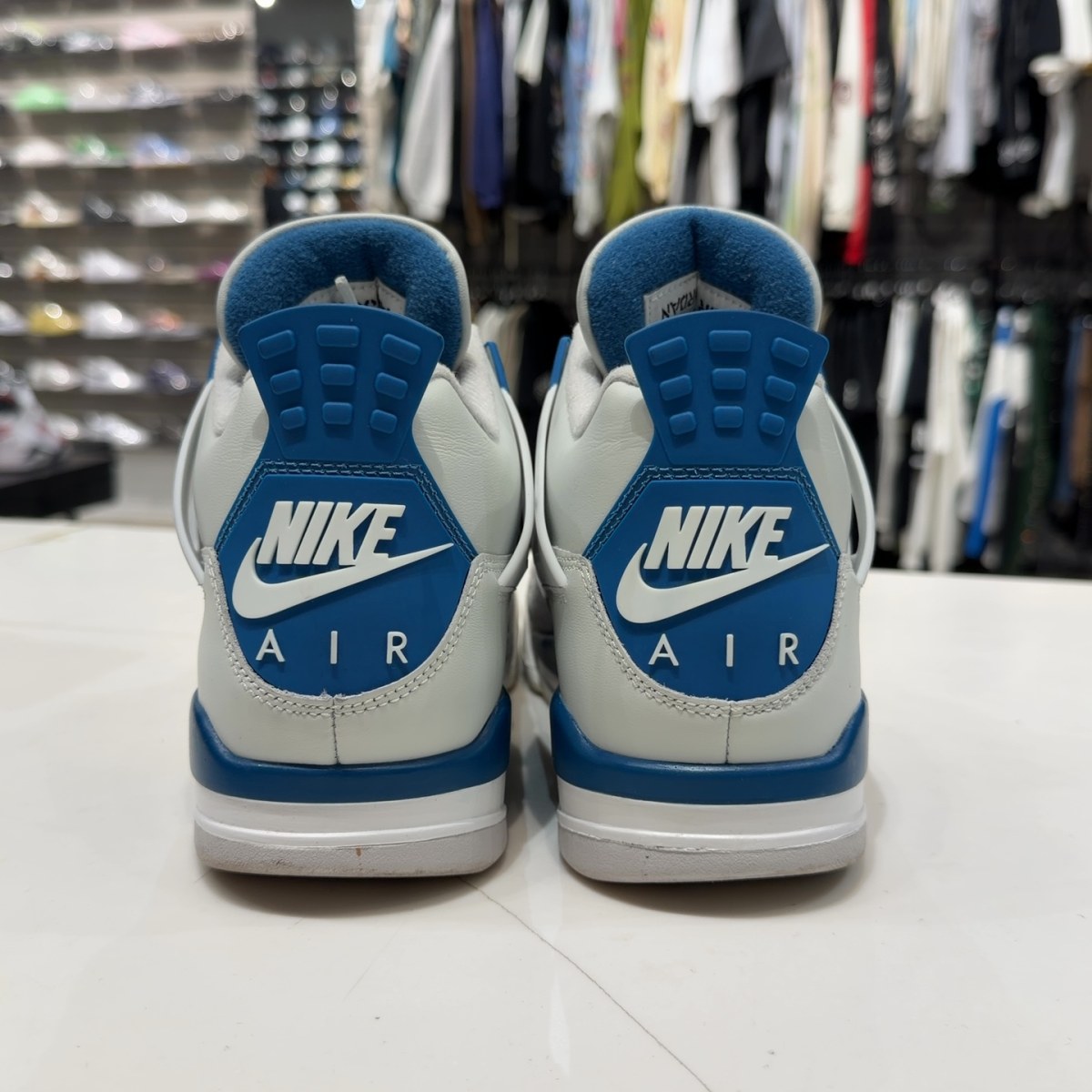 Jordan 4 Retro Military Blue (2024) - Image 6
