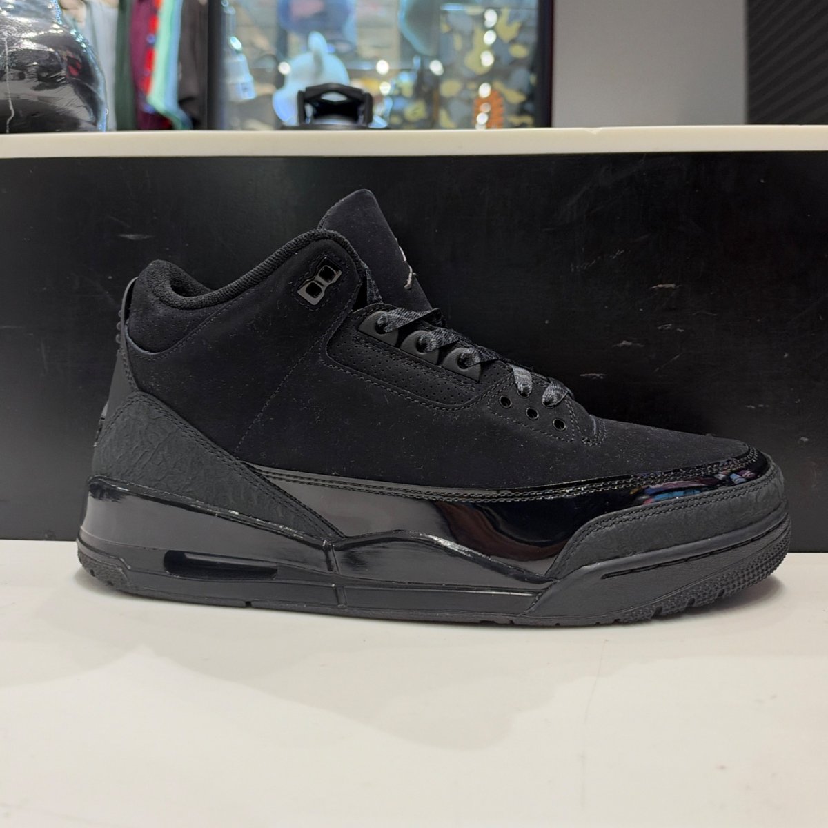 Jordan 3 Retro Black Cat (2025) Size 10 (Lightly Worn Pre-Owned) - front