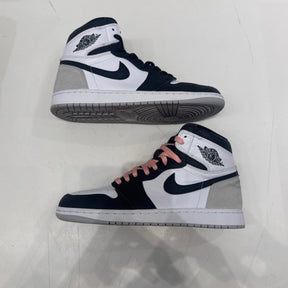 Jordan 1 Retro High OG Bleached Coral Size 10 (Lightly Worn Pre-Owned) - Image 1
