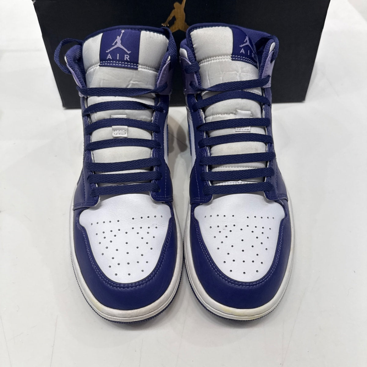 Jordan 1 Mid Blueberry Size 10.5 (Lightly Worn Pre-Owned) - Image 4