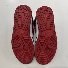 Jordan 1 Retro High Bloodline Size 8 (Tried On Pre-Owned) - aux