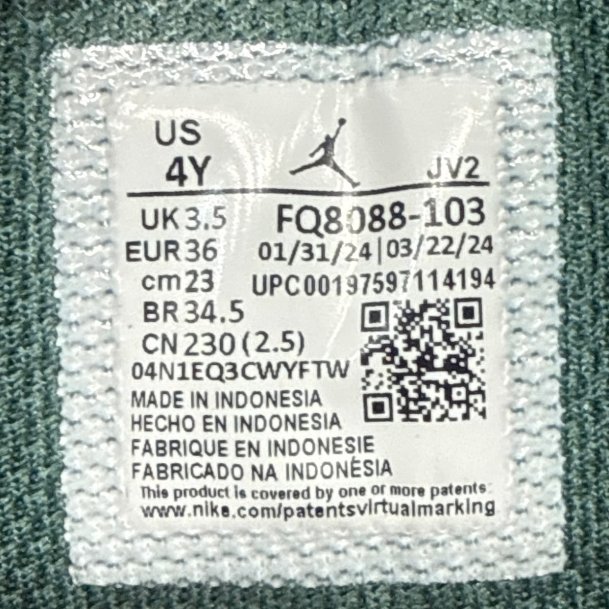 Jordan 1 Mid SE Oxidized Green (GS) - Image 6