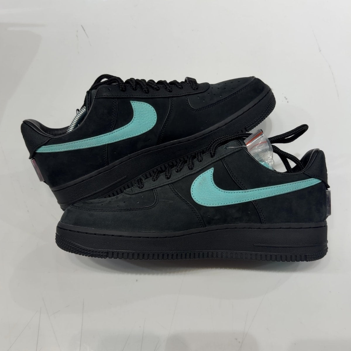 Nike Air Force 1 Low Tiffany & Co. 1837 Size 11 (New) - tag