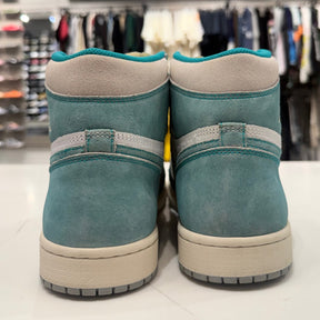 Jordan 1 Retro High Turbo Green Size 11 (Lightly Worn Pre-Owned) - Image 4
