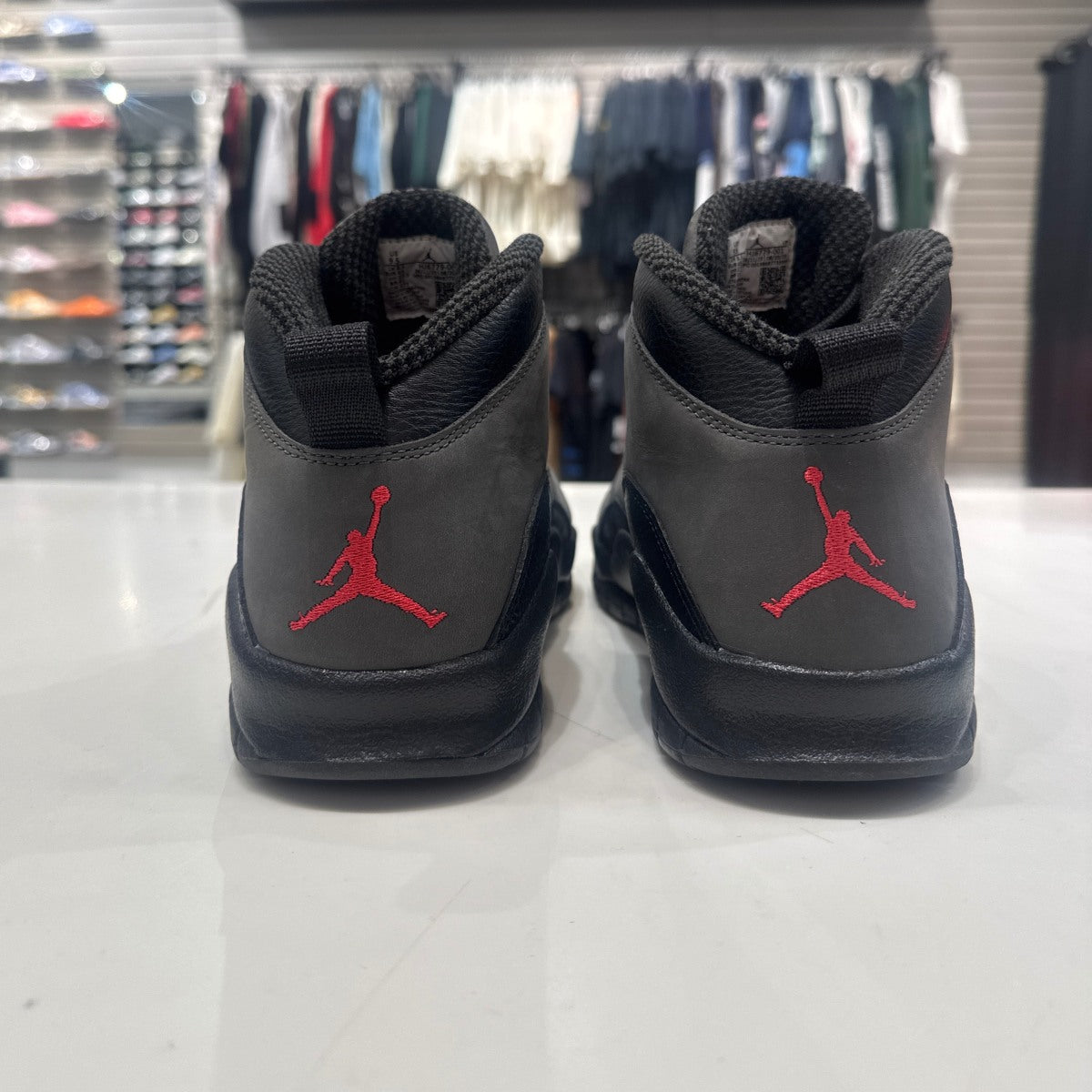Jordan 10 Retro Shadow (2025) Size 9.5 (VNDS Pre-Owned) - Image 5