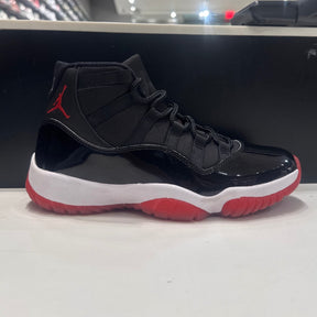 Jordan 11 Retro Playoffs Bred (2019) Size 8 (VNDS Pre-Owned) - Image 1