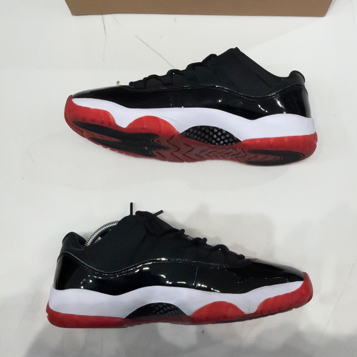 Jordan 11 Retro Low Bred (2025) Size 10 (Lightly Worn Pre-Owned) - Image 3