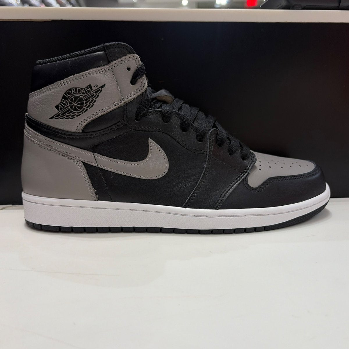 Jordan 1 Retro High Shadow (2018) Size 10.5 (Lightly Worn Pre-Owned) - front