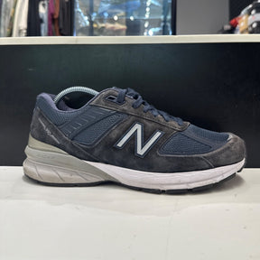 New Balance 990v5 Navy Size 8.5 (VNDS Pre-Owned) - Image 1
