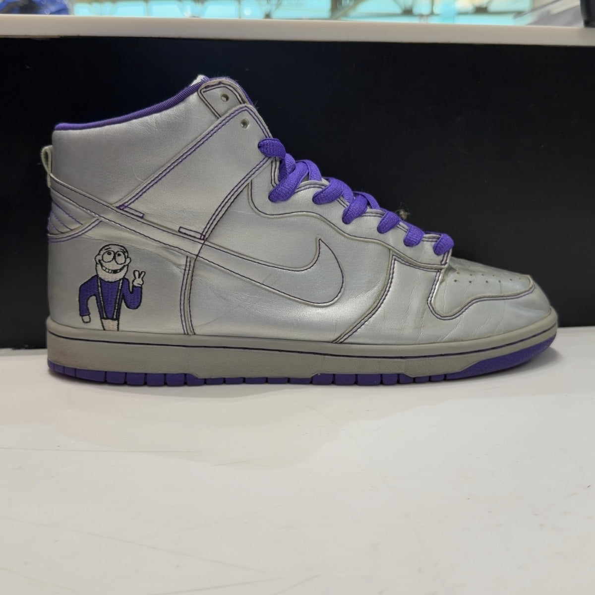 Nike SB Dunk High Dinosaur Jr. - Image 2