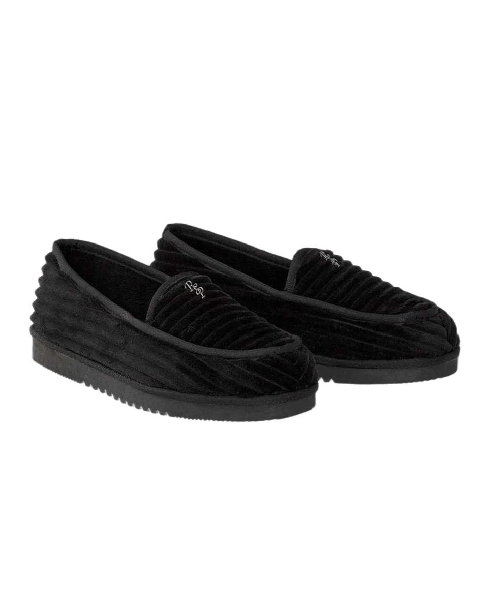 GV Gallery Deebo Slippers Black