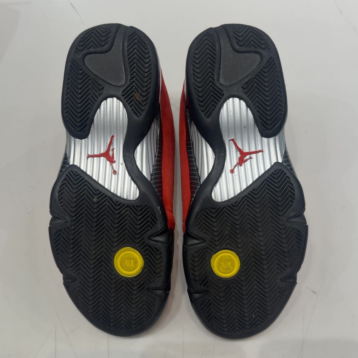 Jordan 14 Retro Ferrari (2025) Size 9.5 (Lightly Worn Pre-Owned) - aux