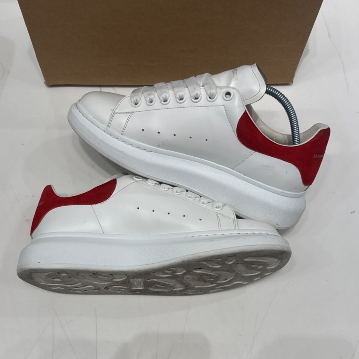 Alexander McQueen Oversized Red Size 42 (Lightly Worn Pre-Owned) - Image 3