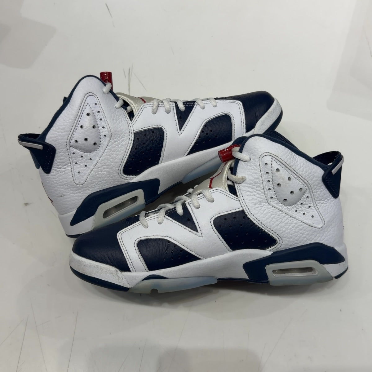 Jordan 6 Retro Olympic (2024) (GS) - Image 3