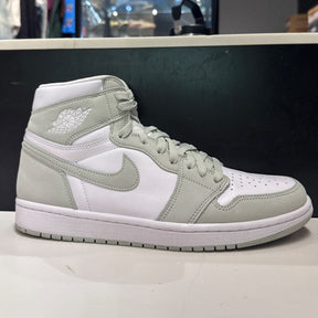 Jordan 1 Retro High OG Seafoam (Women's) Size 11W (VNDS Pre-Owned) - Image 1