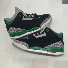 Jordan 3 Retro Pine Green Size 10 (Moderately Worn Pre-Owned) - back