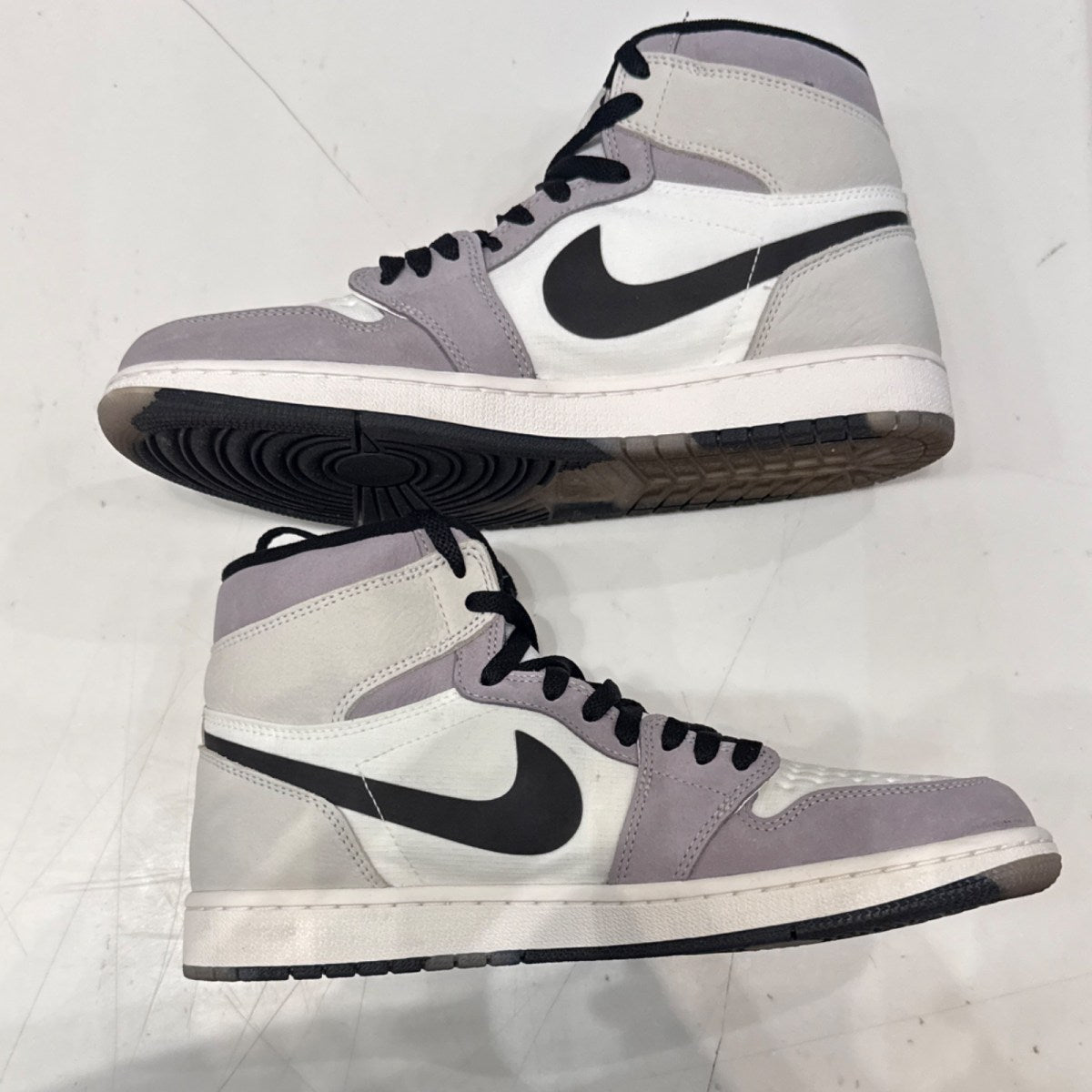 Jordan 1 Retro High Element Gore-Tex Light Bone Size 10 (Moderately Worn Pre-Owned) - Image 3
