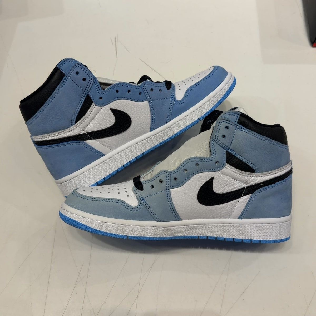 Jordan 1 Retro High OG University Blue - Image 3