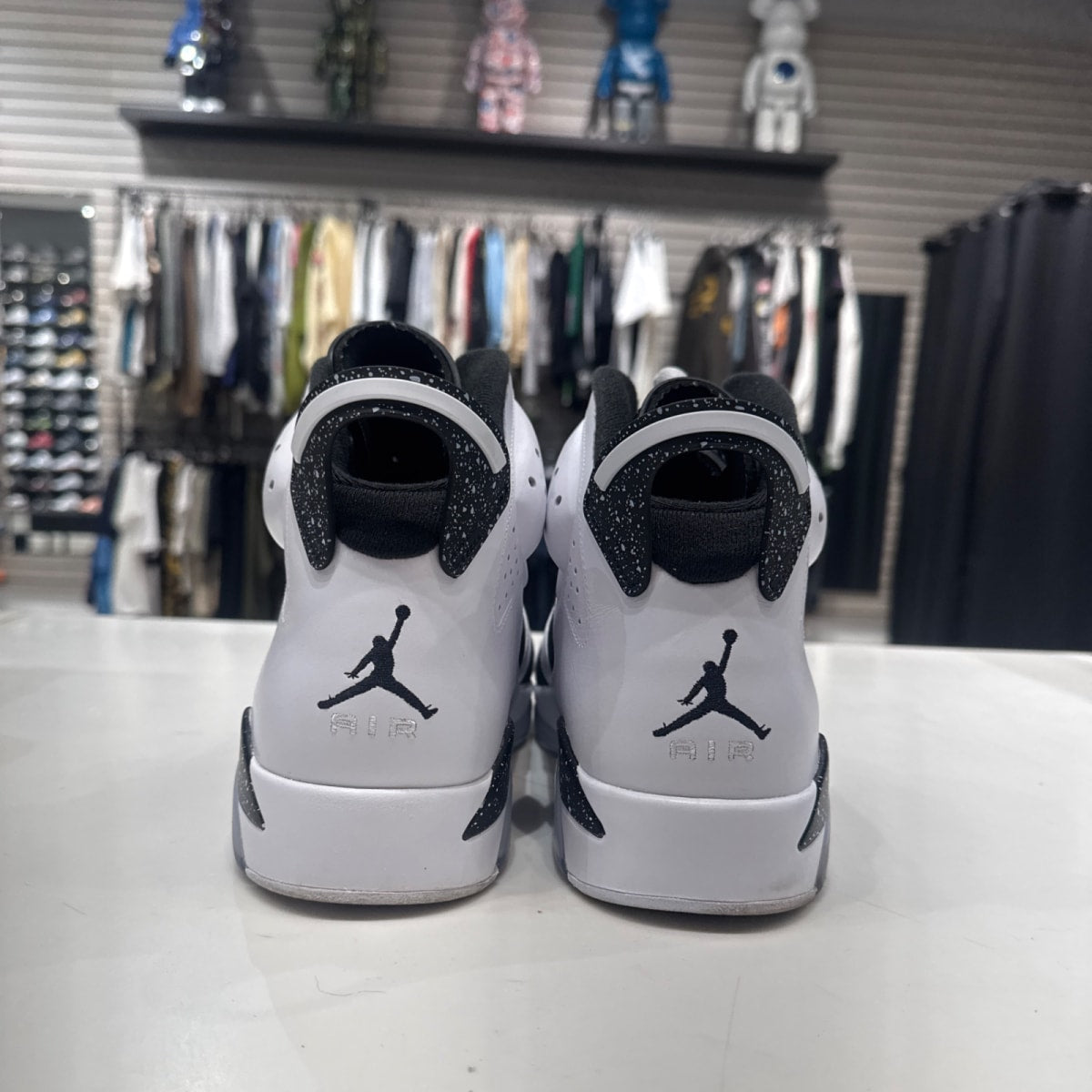 Jordan 6 Retro Oreo (2026) - Image 5