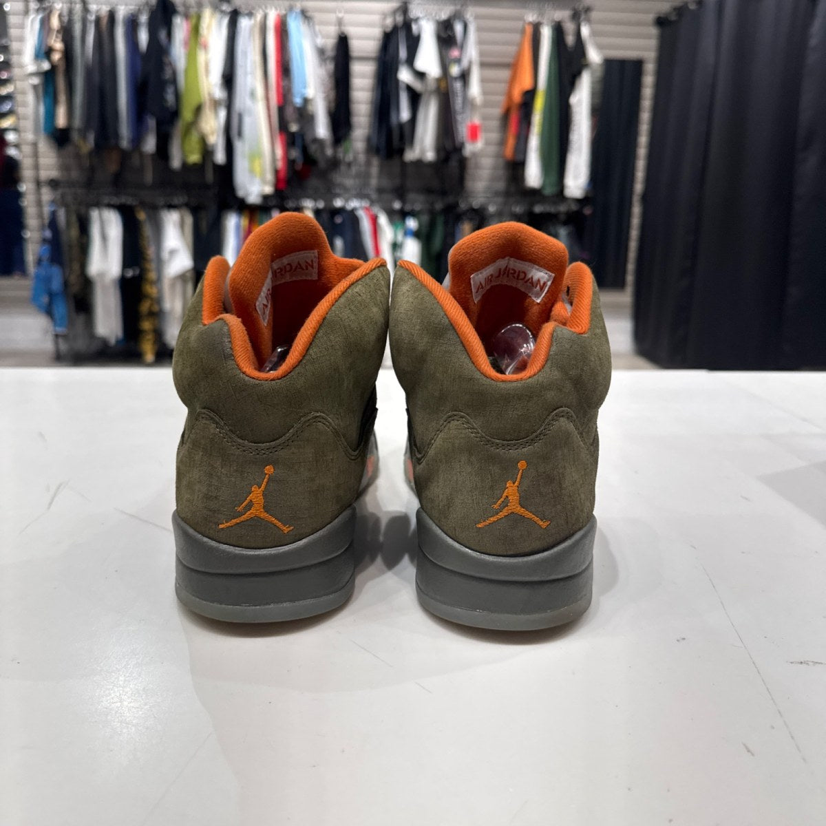 Jordan 5 Retro Olive (2024) - Image 5
