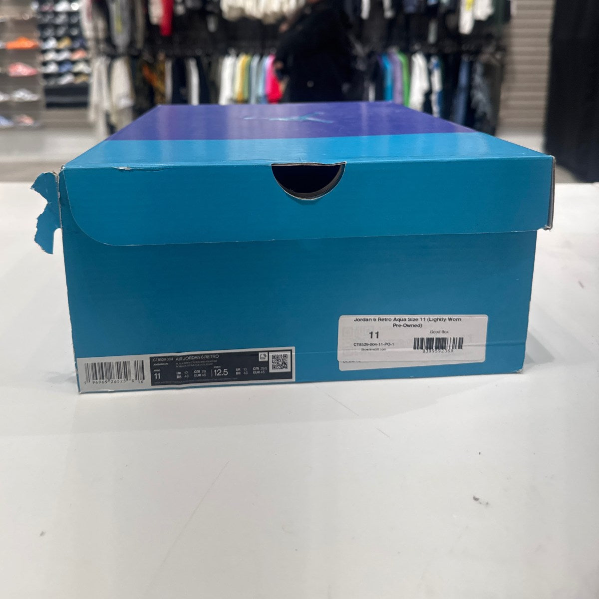 Jordan 6 Retro Aqua Size 11 (Lightly Worn Pre-Owned) - Image 8