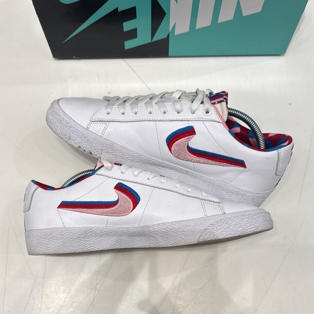 Nike SB Blazer Low Parra Size 10 (Lightly Worn Pre-Owned) - Image 3