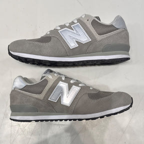 New Balance 574 Nimbus Cloud Size 5 (Lightly Worn Pre-Owned) - Image 3