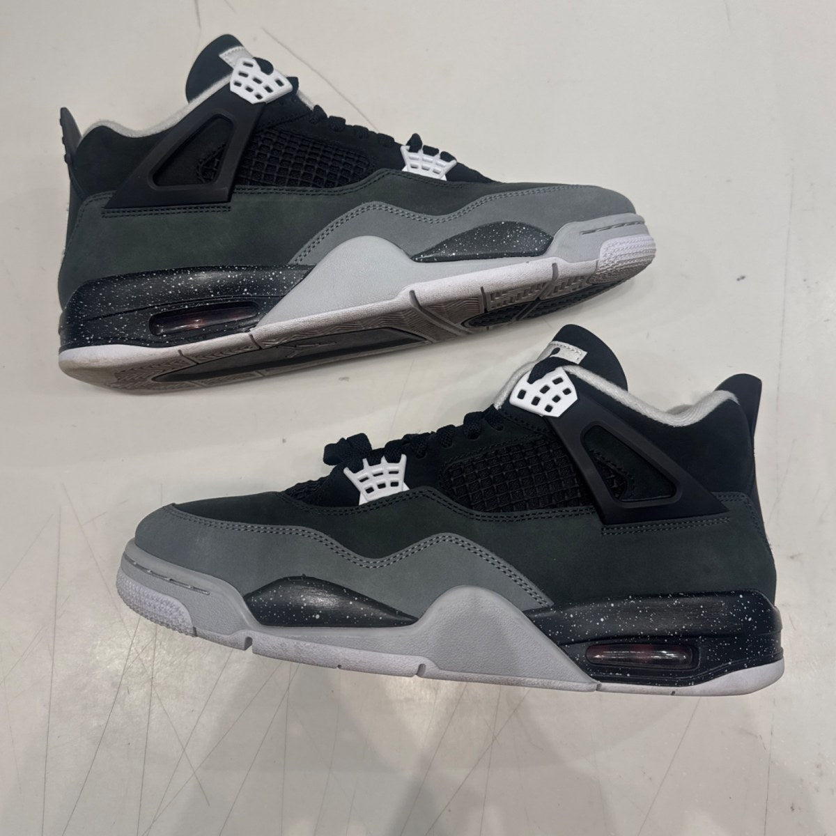 Jordan 4 Retro Fear (2024) - Image 2