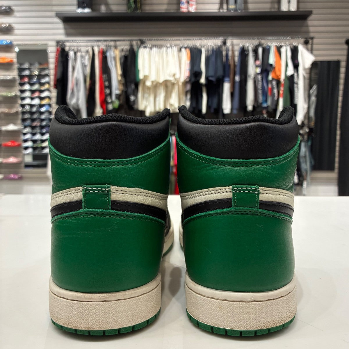 Jordan 1 Retro High Pine Green - Image 5