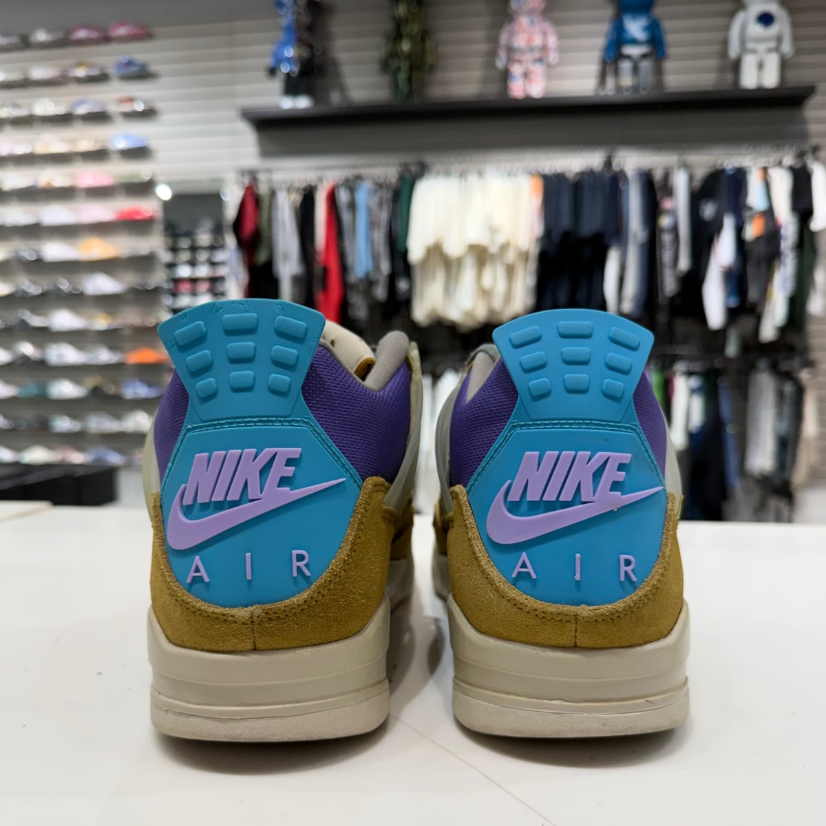 Jordan 4 Retro SP 30th Anniversary Union Desert Moss Size 13 (Lightly Worn Pre-Owned) - Image 5