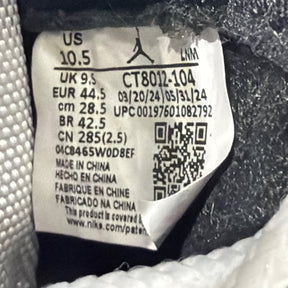 Jordan 11 Retro Legend Blue (2024) Size 10.5 (Moderately Worn Pre-Owned) - box
