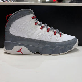 Jordan 9 Retro Fire Red Size 10.5 (Moderately Worn Pre-Owned) - front