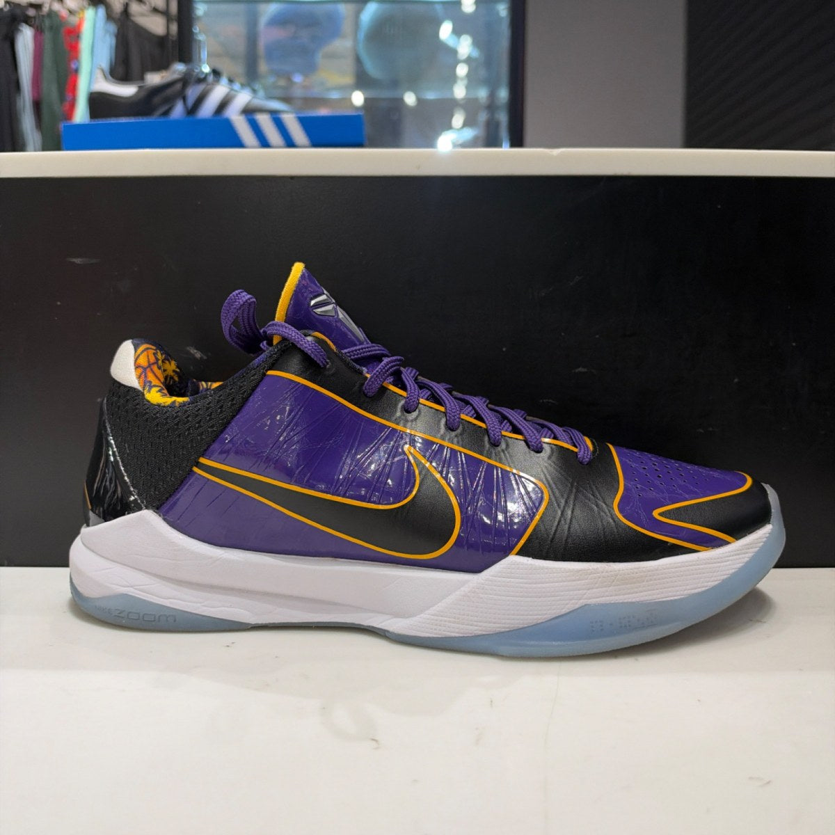 Nike Kobe 5 Protro Lakers Size 10 (Lightly Worn Pre-Owned) - Image 1