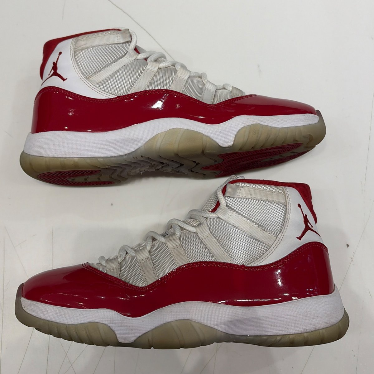 Jordan 11 Retro Cherry (2022) Size 10 (Moderately Worn Pre-Owned) - back