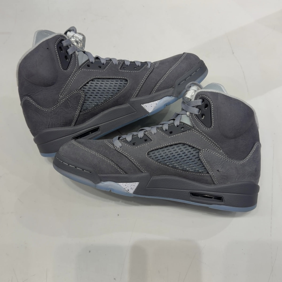 Jordan 5 Retro Wolf Grey (2026) - Image 3