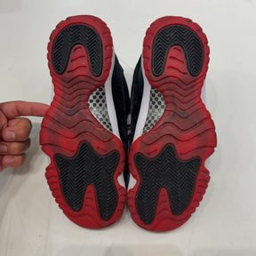 Jordan 11 Retro Bred Velvet (Women's) - Image 6