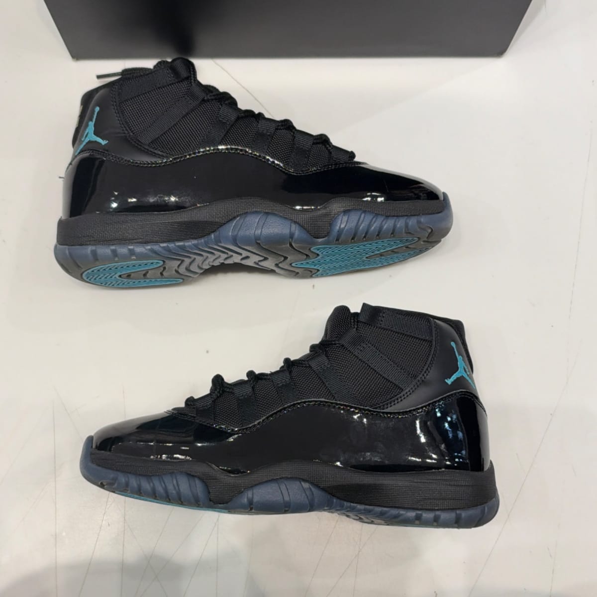 Jordan 11 Retro Gamma Blue (2025) Size 7.5 (Lightly Worn Pre-Owned) - back
