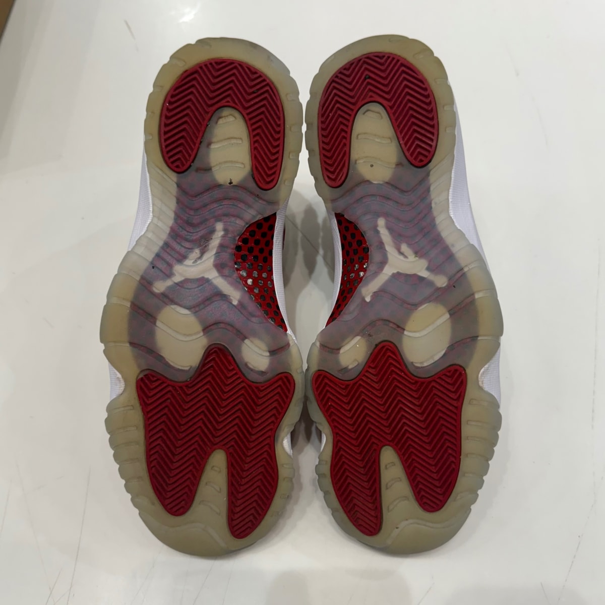 Jordan 11 Retro Cherry (2022) Size 10.5 (Lightly Worn Pre-Owned) - Image 5