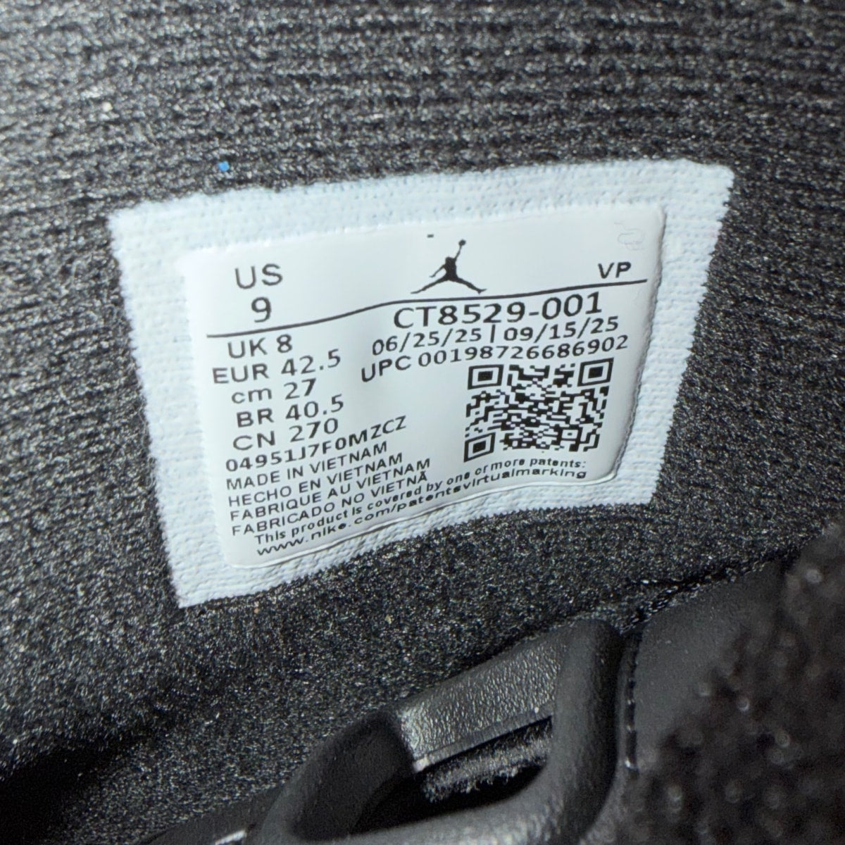 Jordan 6 Retro Infrared Salesman Size 9 (VNDS Pre-Owned) - Image 6