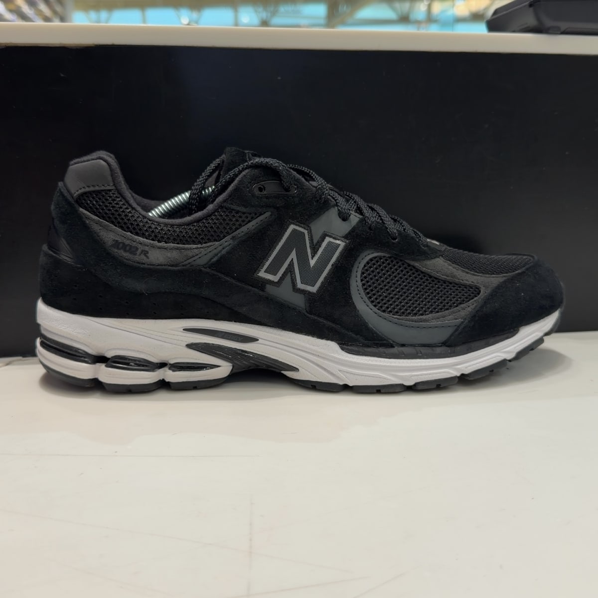 New Balance 2002R Black Gunmetal Size 11.5 (VNDS Pre-Owned) - front
