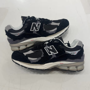 New Balance 2002R Protection Pack Black Grey Size 12 (VNDS Pre-Owned) - back
