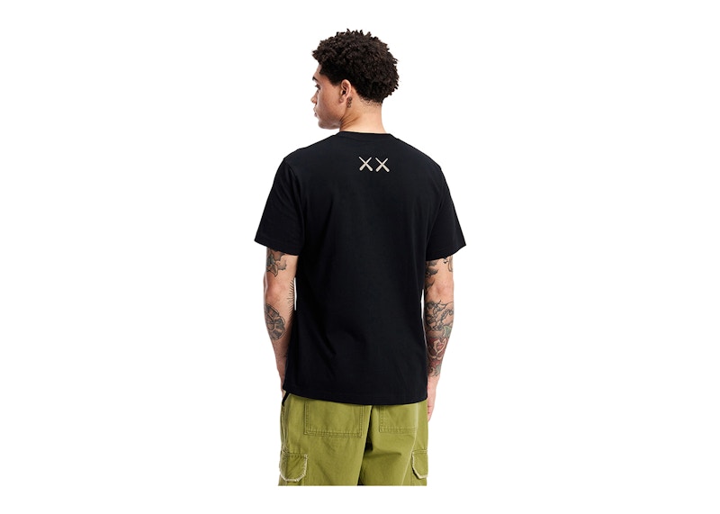 KAWS x Uniqlo UT Short Sleeve Graphic T-shirt (US Sizing) Black