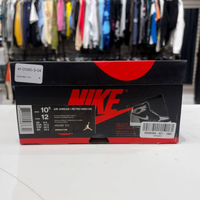 Jordan 1 Retro High Shadow (2018) Size 10.5 (Lightly Worn Pre-Owned) - aux