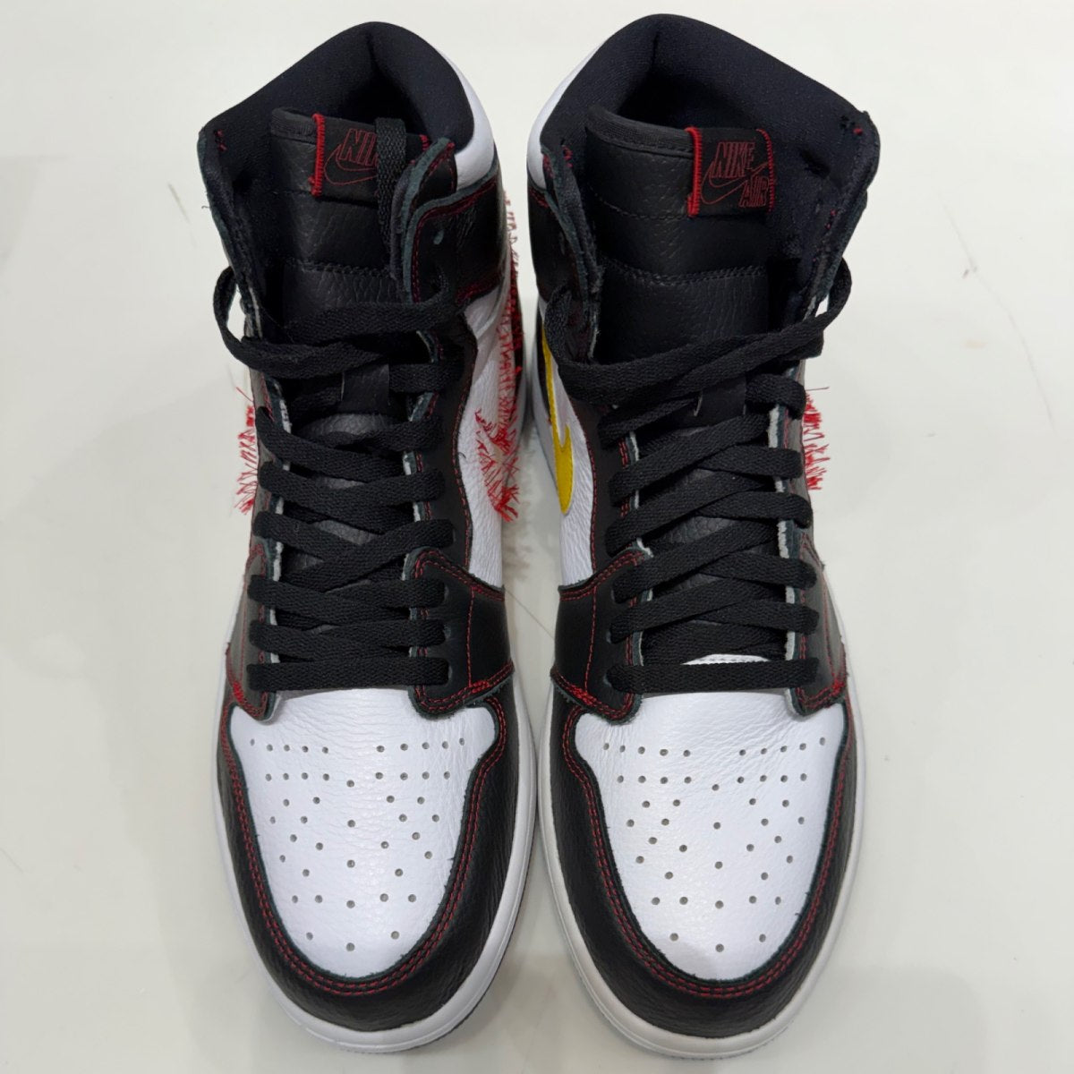 Jordan 1 Retro High Defiant White Black Gym Red - Image 4
