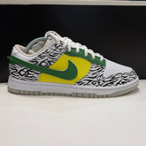 Nike Dunk Low Doernbecher Zoe Size 8.5 (Lightly Worn Pre-Owned) - front