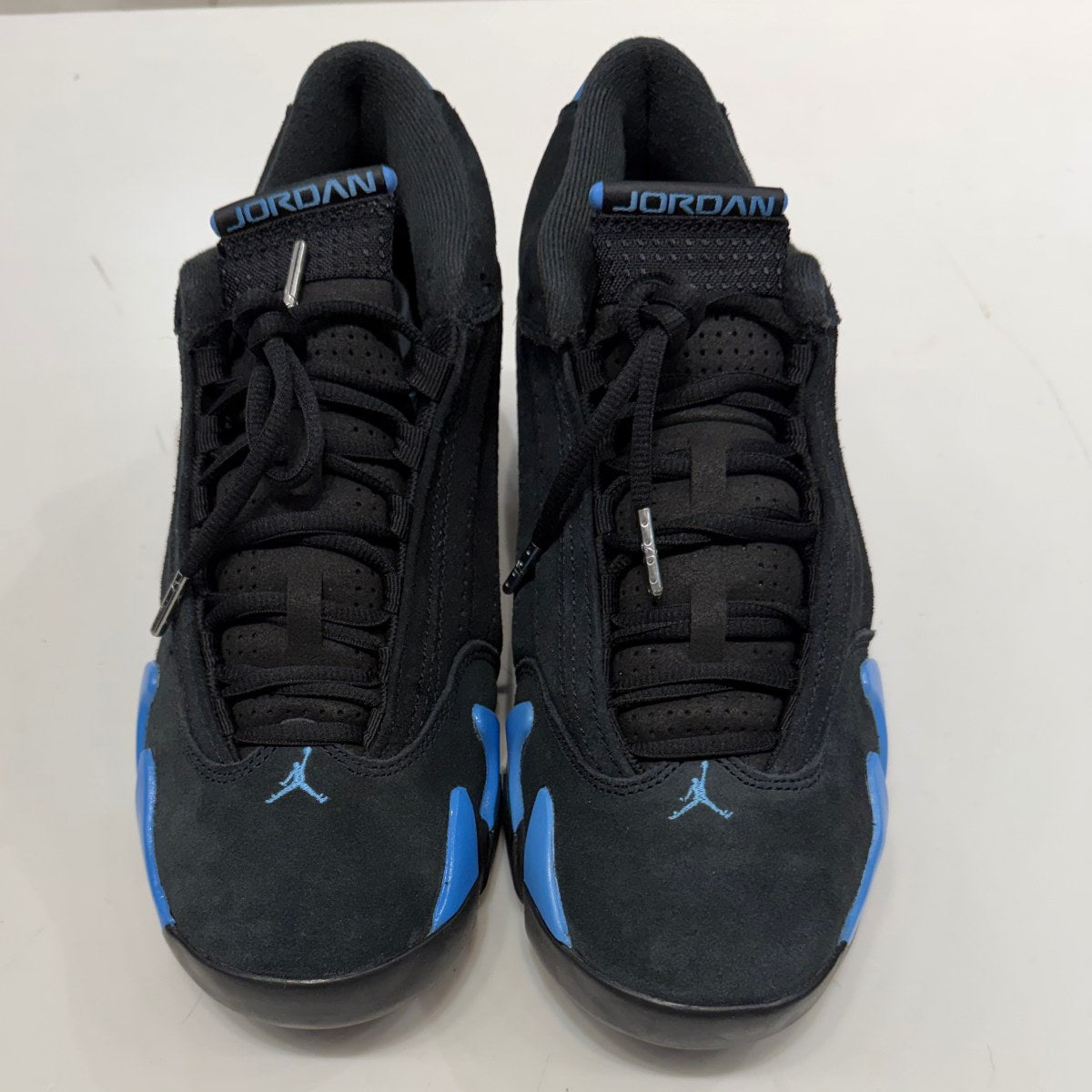 Jordan 14 Retro Black University Blue (2026) Size 8.5 (VNDS Pre-Owned) - Image 4