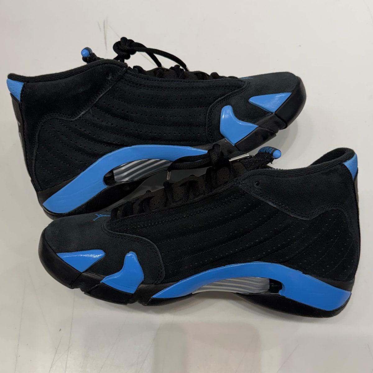 Jordan 14 Retro Black University Blue (2026) Size 8.5 (VNDS Pre-Owned) - Image 3