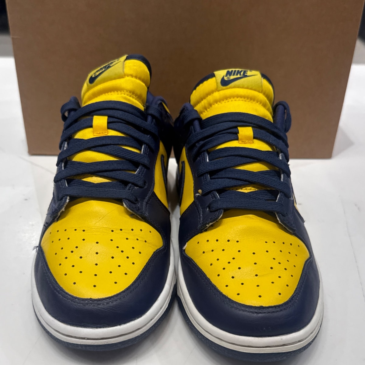 Nike Dunk Low Michigan State Size 8 (Lightly Worn Pre-Owned) - Image 4