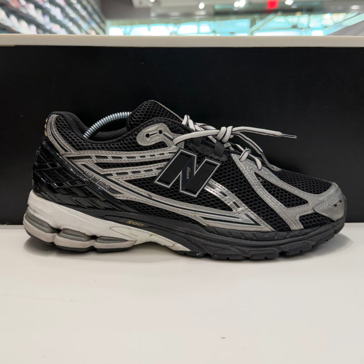 New Balance 1906R Black Grey White Size 10 (Lightly Worn Pre-Owned) - Image 1