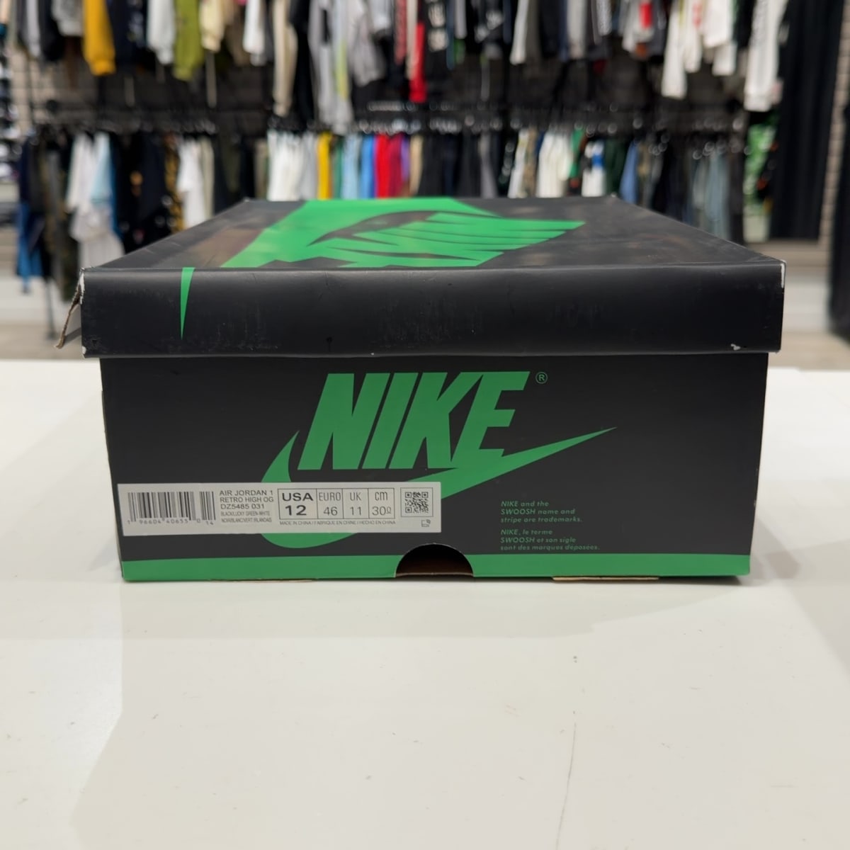 Jordan 1 Retro High OG Lucky Green Size 12 (Lightly Worn Pre-Owned) - aux